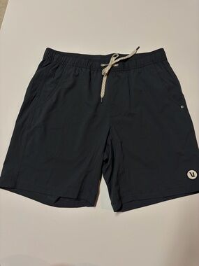 Vuori Men’s Cruise Boardshort Swim Trunks Gray 34 Waist Medium